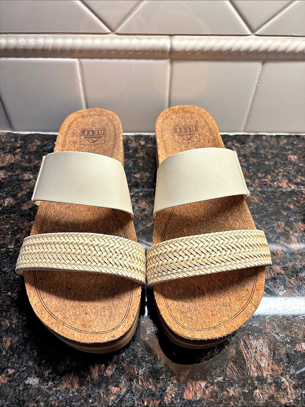 REEF Cushion Vista Hi Women's Platform Sandals Cream & Brown US 8